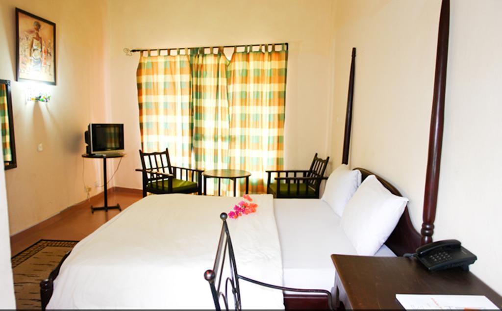 Afrikiko River Front Resort Akosombo Pokój zdjęcie