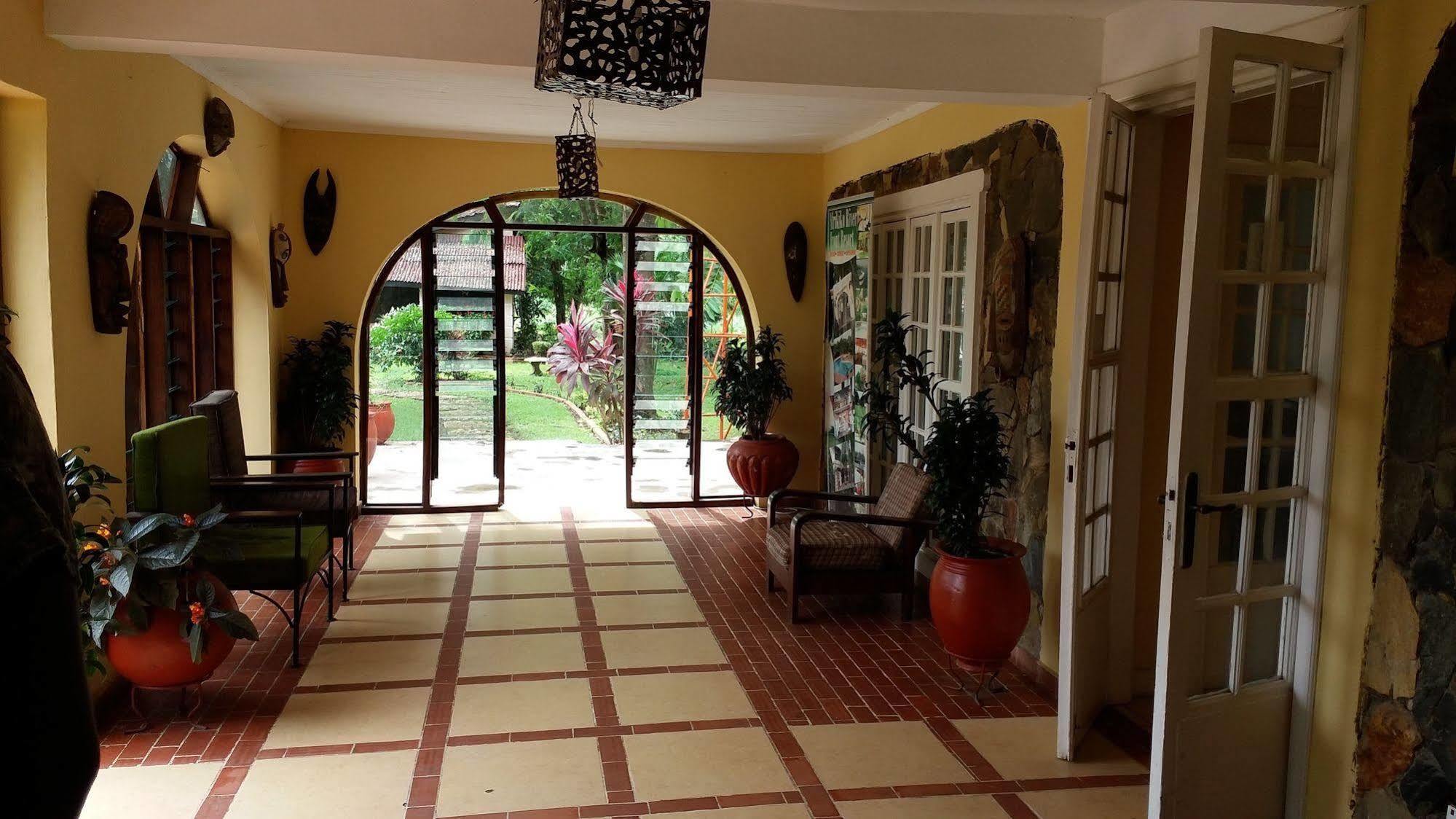 Afrikiko River Front Resort Akosombo Zewnętrze zdjęcie